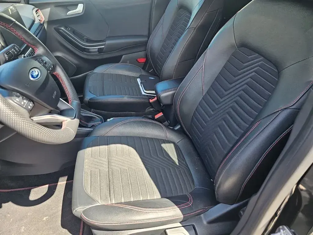 Gebraucht Ford Puma ST-Line X 155 PS (114 kW) 2020 Schwarz Limousine