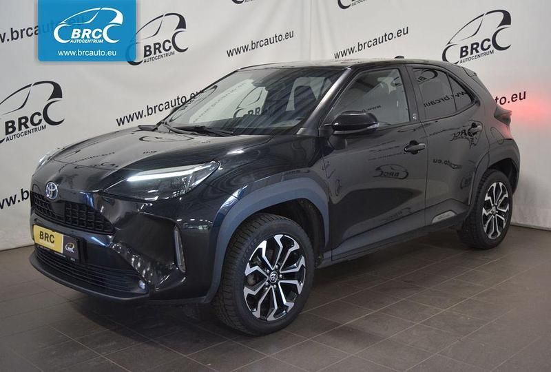 Schwarz Gebraucht 2022 Toyota Yaris Cross SUV | 17.901 € (Fairer Preis) - Bild 1/4