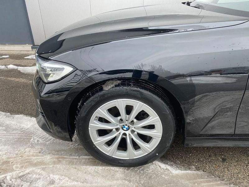 Gebraucht BMW 318 150 PS (110 kW) 2021 Schwarz Kombi