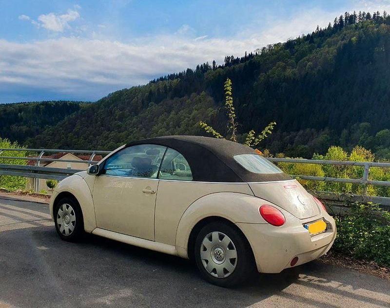 Gebraucht VW Beetle Cabriolet 102 PS (75 kW) 2003 Beige Cabrio