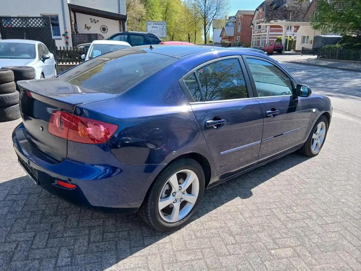 Gebraucht Mazda 3 105 PS (77 kW) 2004 Andere farben Limousine