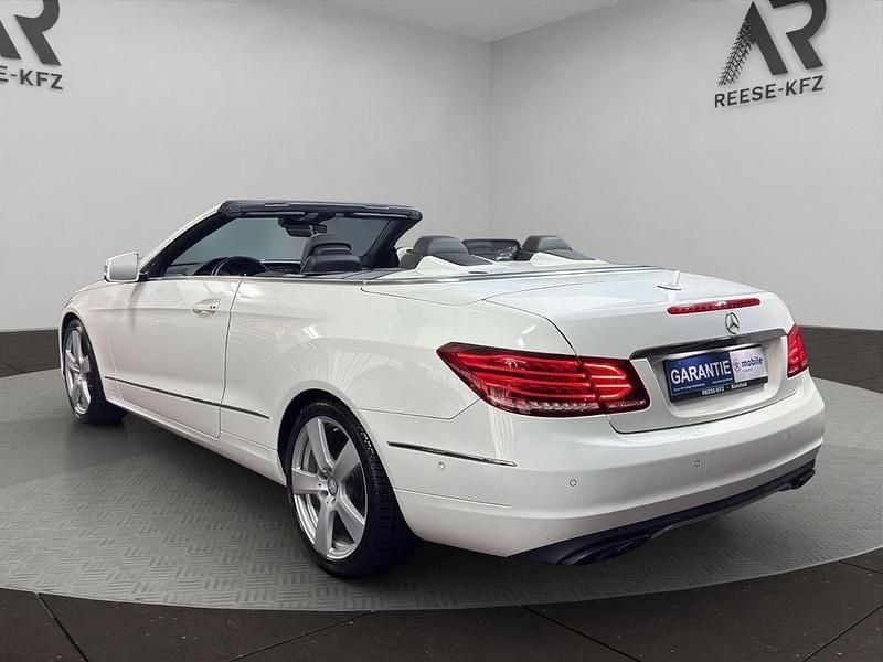 Gebraucht Mercedes E200 184 PS (135 kW) 2016 Weiß Cabrio