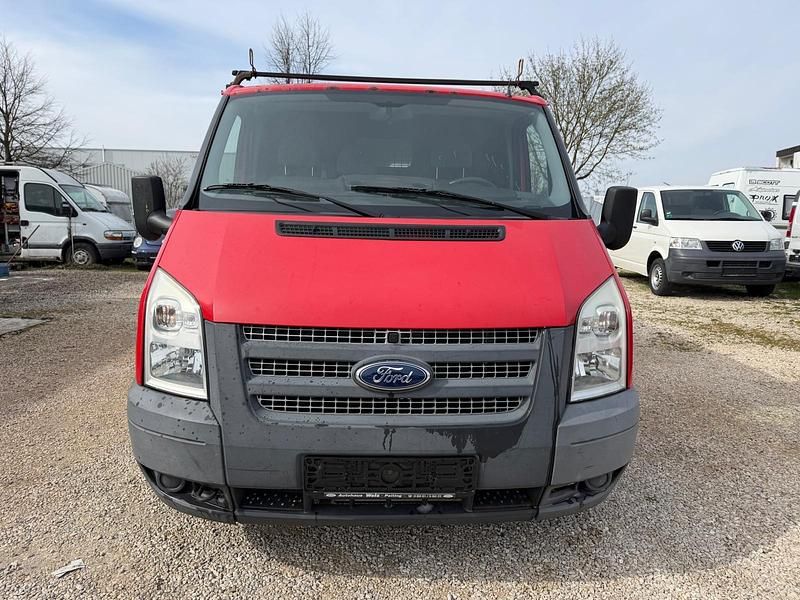 Gebraucht Ford Transit 101 PS (74 kW) 2013 Rot Van / Kleinbus