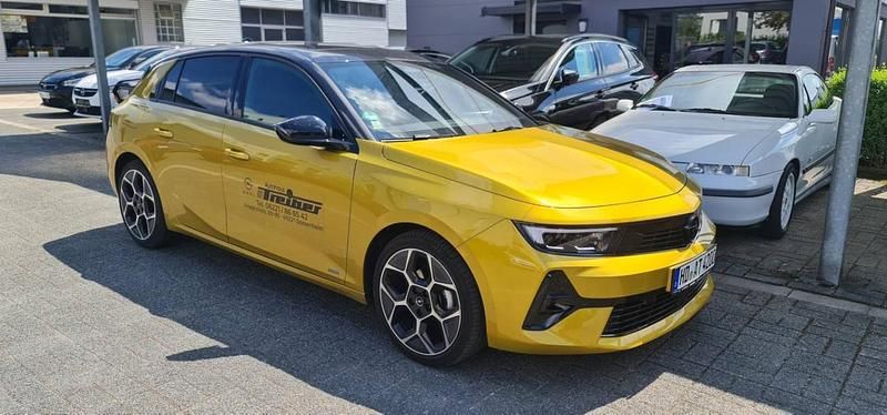 Gebraucht 2023 Opel Astra Ultimate Limousine | 24.990 € (Etwas zu teuer) - Bild 1/1