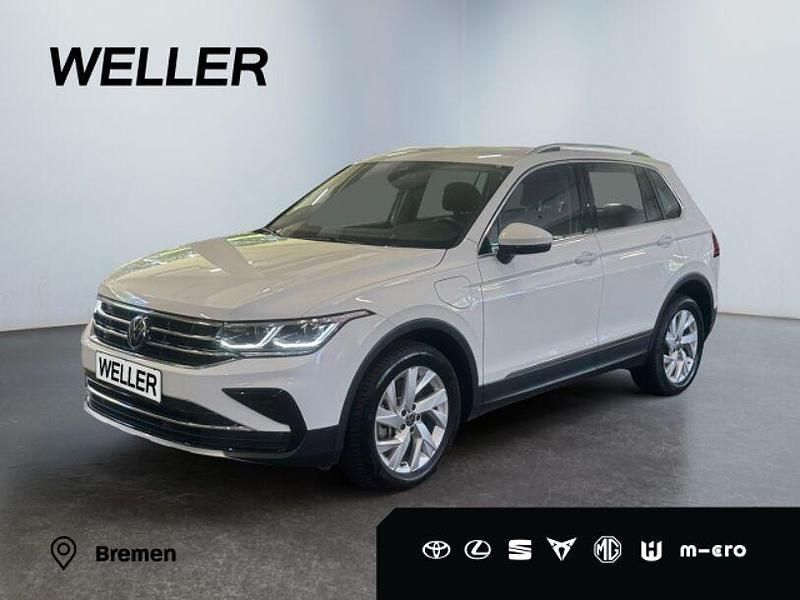 Weiss Gebraucht 2022 VW Tiguan Elegance SUV | 31.980 € (Fairer Preis) - Bild 1/4