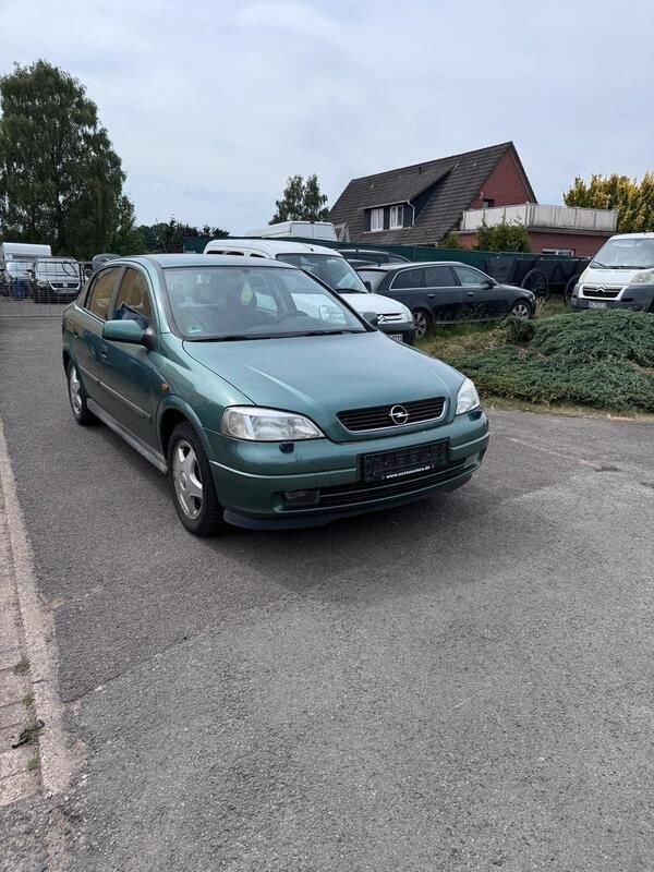 Gebraucht 1999 Opel Astra Limousine | 1.000 € - Bild 1/4