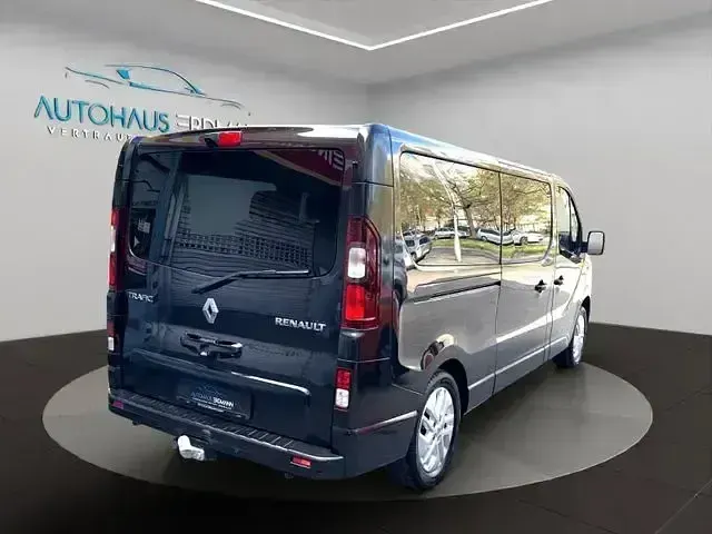 Brugt Renault Trafic 146 HK (107 kW) 2019 Sort MPV