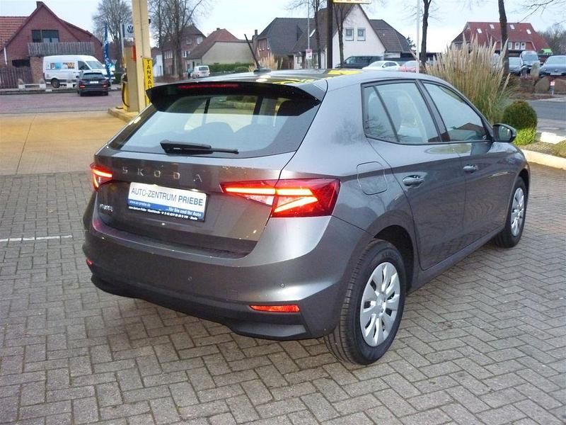 Gebraucht Skoda Fabia Selection 80 PS (58 kW) 2024 Grau Limousine