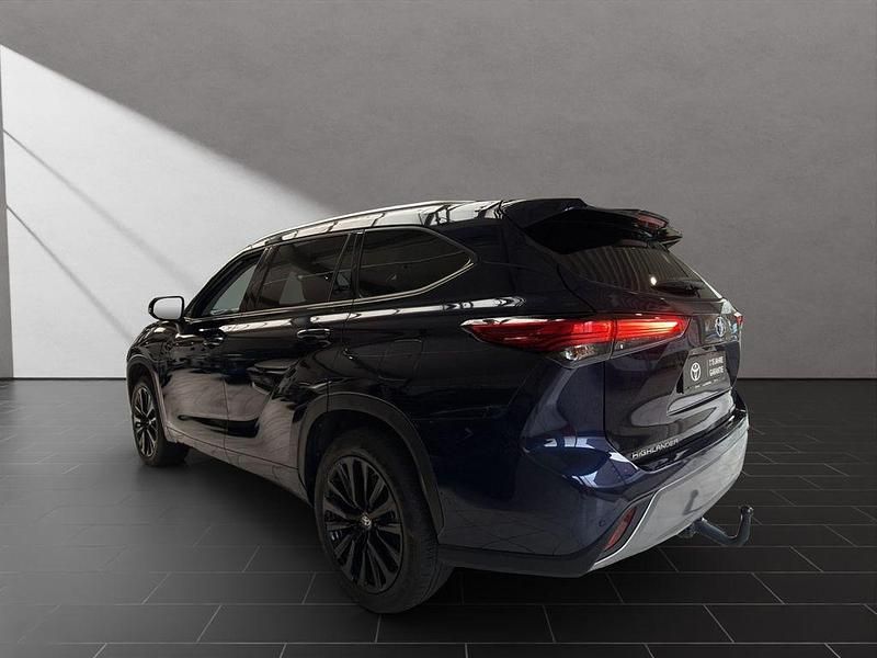 Gebraucht Toyota Highlander Hybrid Luxury 247 PS (181 kW) 2024 Blau SUV