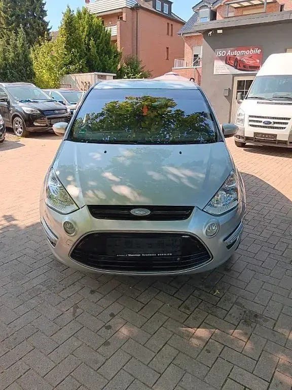 Gebraucht Ford S-MAX Titanium 200 PS (147 kW) 2012 Silber Van / Kleinbus