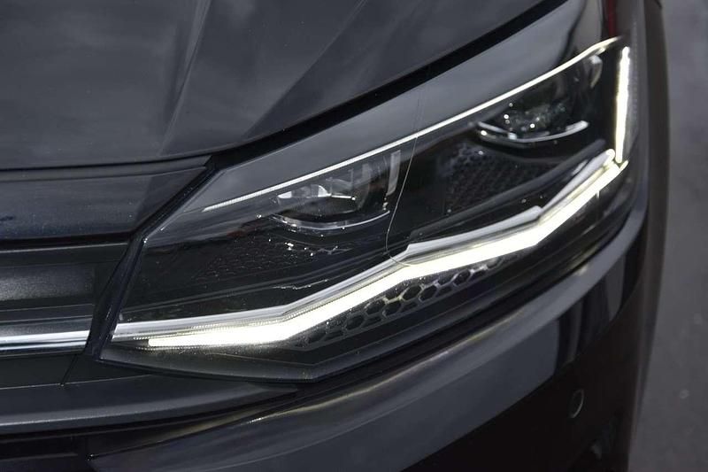 Gebraucht VW Polo Highline 116 PS (85 kW) 2020 Deep black perleffekt Kleinwagen