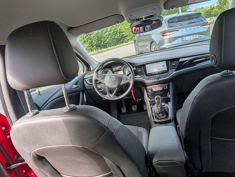 Gebraucht Opel Astra Innovation 136 PS (100 kW) 2016 Rot Kombi