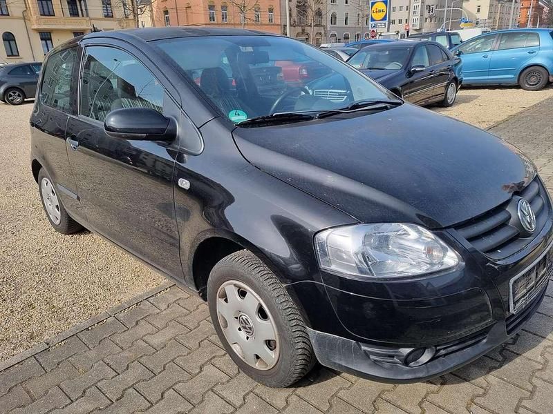 Gebraucht VW Fox 75 PS (55 kW) 2006 Schwarz Kleinwagen
