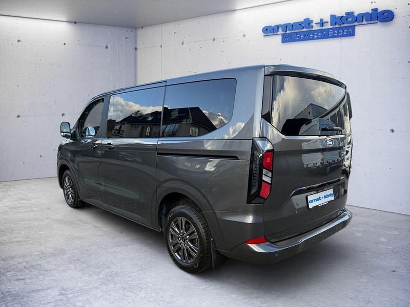 Neu Ford Tourneo Custom Titanium 2025 Van