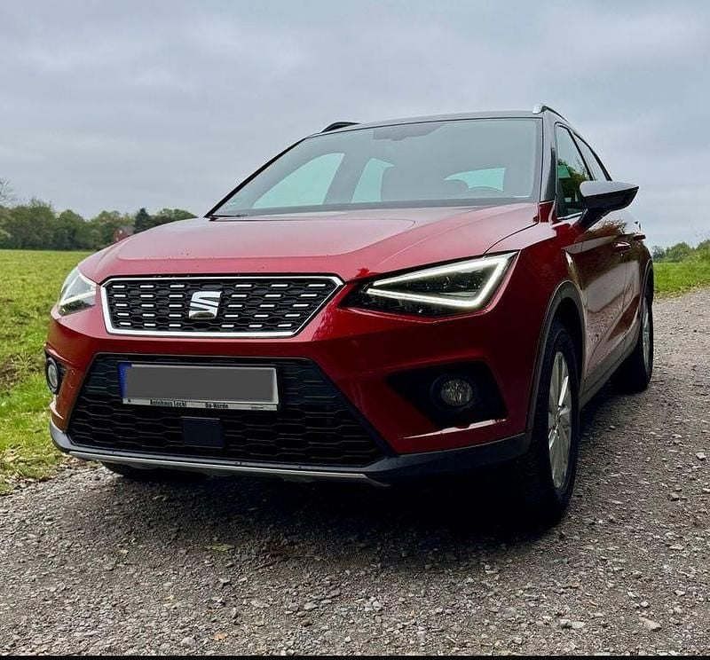 Rot Gebraucht 2018 Seat Arona XCELLENCE SUV | 11.999 € (Superpreis) - Bild 1/4