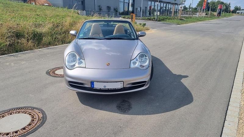 Gebraucht Porsche 911 Carrera 4 Cabriolet 320 PS (235 kW) 2003 Silber Cabrio
