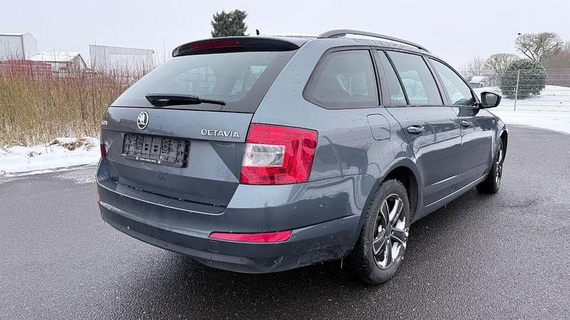 Gebraucht Skoda Octavia 110 PS (80 kW) 2016 Kleinwagen