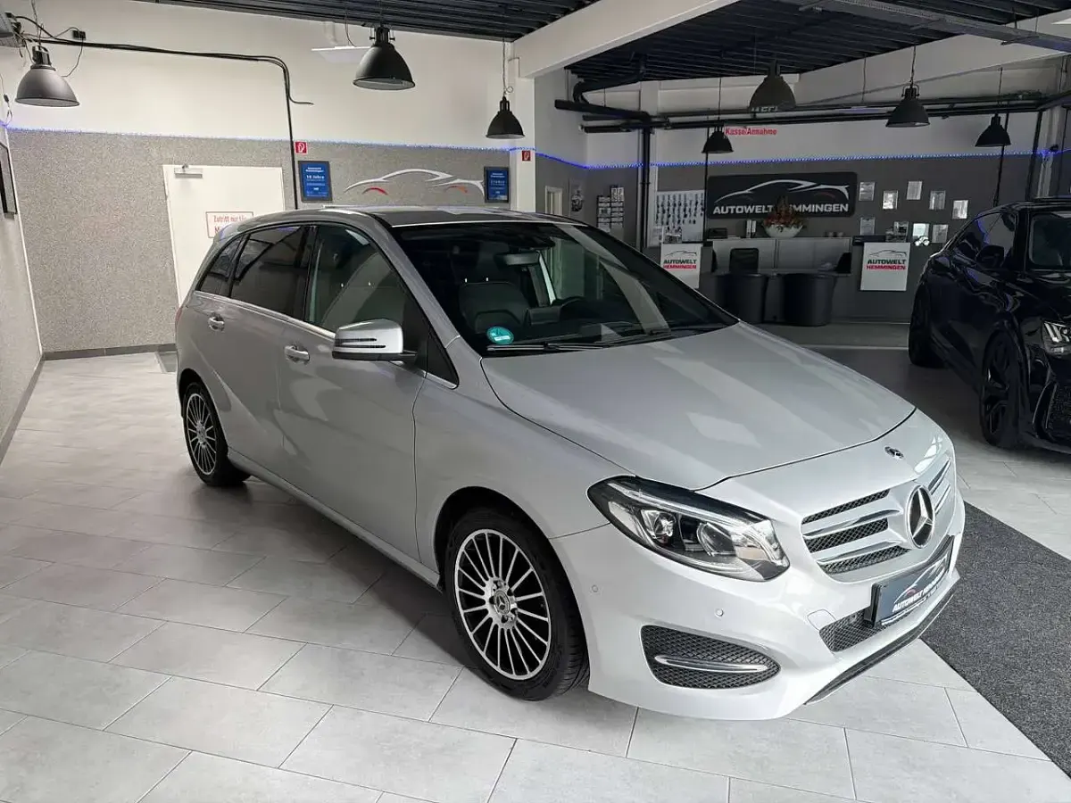 Gebraucht Mercedes B200 Edition 136 PS (100 kW) 2019 Polarsilber  metalliclack Kleinwagen