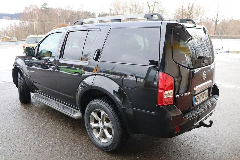 Gebraucht Nissan Pathfinder SE 190 PS (139 kW) 2013 Schwarz SUV