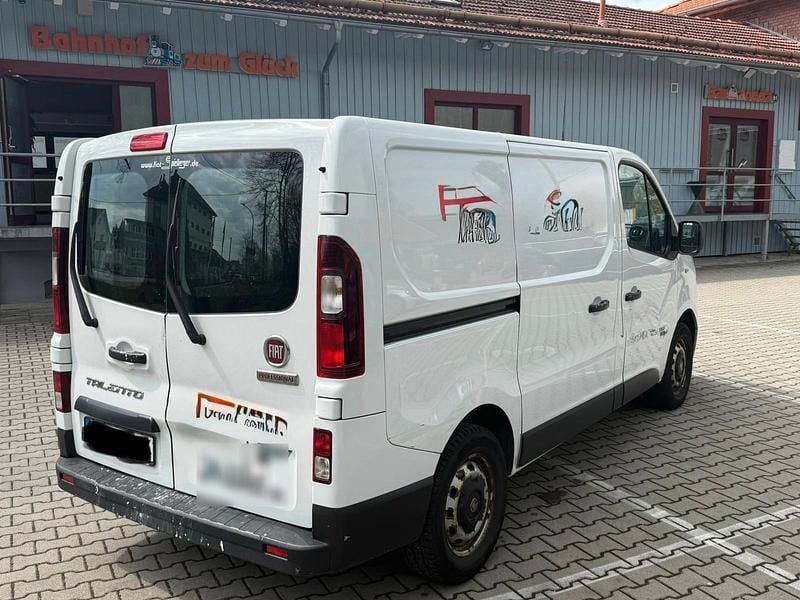 Gebraucht Fiat Talento 125 PS (91 kW) 2016 Weiß Van / Kleinbus