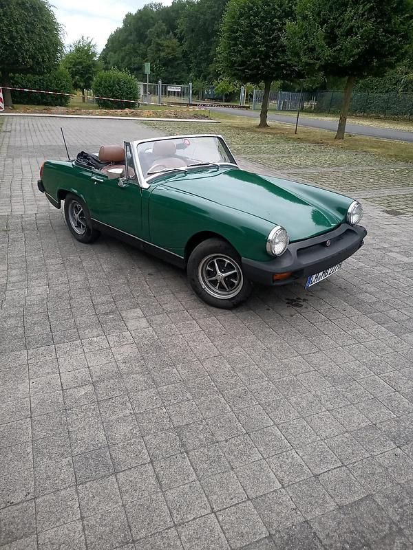 Grün Gebraucht 1974 MG Midget Cabrio | 6.500 € - Bild 1/4