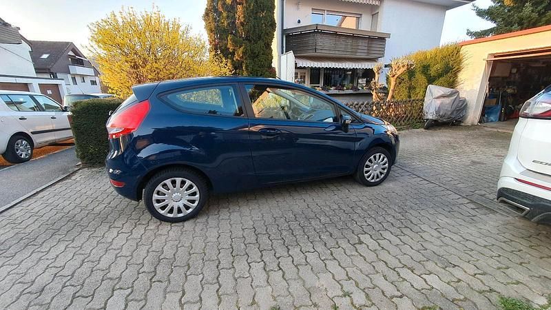 Gebraucht Ford Fiesta 60 PS (44 kW) 2009 Braun Kleinwagen