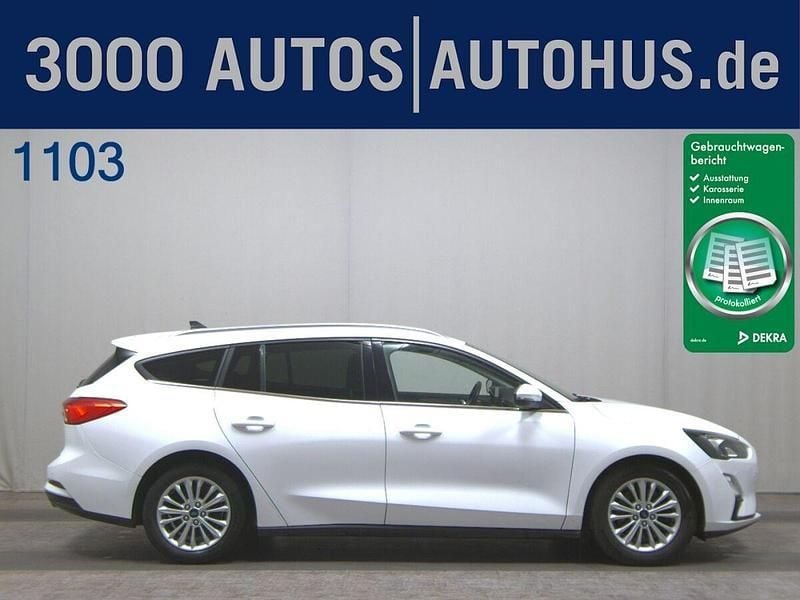 Weiss Gebraucht 2020 Ford Focus Titanium Kombi | 8.250 € (Superpreis) - Bild 1/4