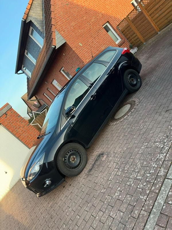 Gebraucht Ford Focus 2014 Schwarz Kombi