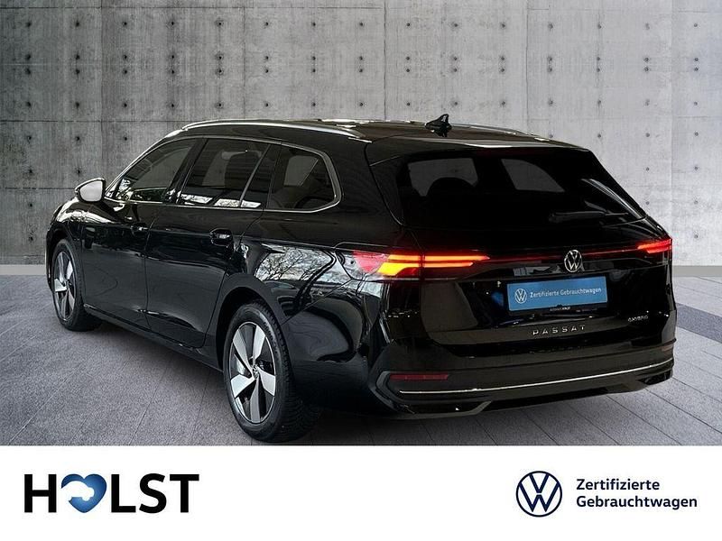 Gebraucht VW Passat Business 150 PS (110 kW) 2025 Schwarz Kombi
