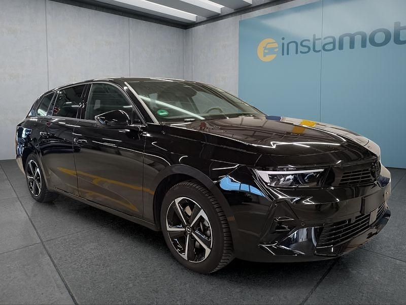 Używany Opel Astra 131 KM (96 kW) 2025 Czarny Kombi