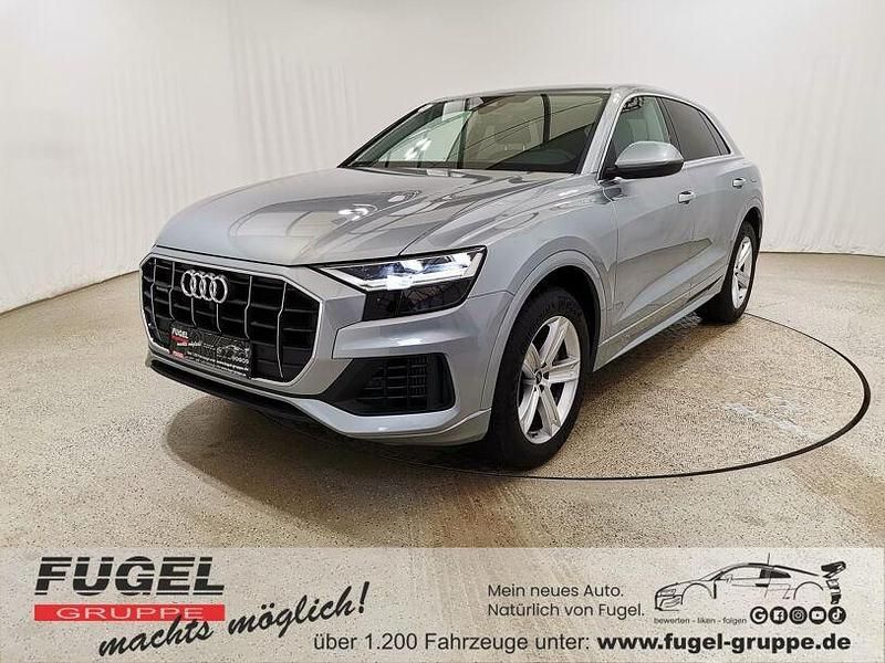 Gebraucht Audi Q8 Ambiente 381 PS (280 kW) 2022 Satellitsilber metallic SUV