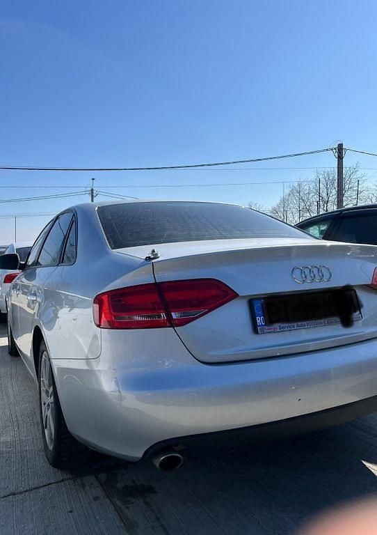 Używany Audi A4 Ambiente 275 KM (202 kW) 2008 Srebrny Sedan/Limuzyna