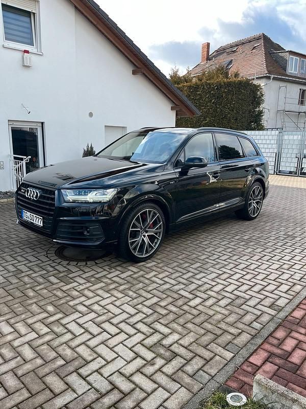 Gebraucht Audi SQ7 Comfort 435 PS (319 kW) 2018 Schwarz SUV