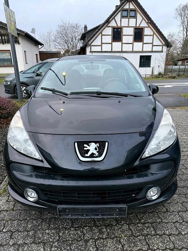 Schwarz Gebraucht 2009 Peugeot 207 Kleinwagen | 750 € (Superpreis) - Bild 1/4