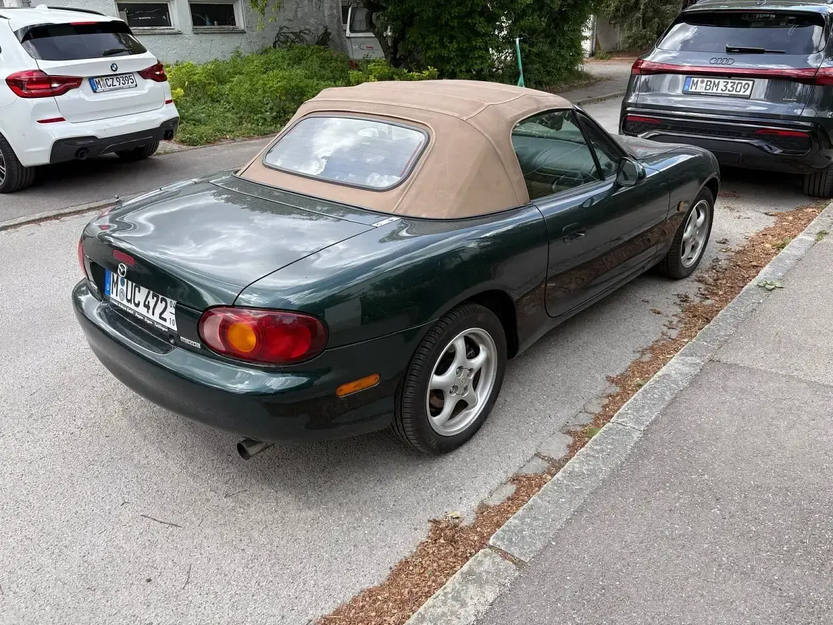 Używany Mazda MX5 110 KM (80 kW) 1999 Zielony Kabriolet