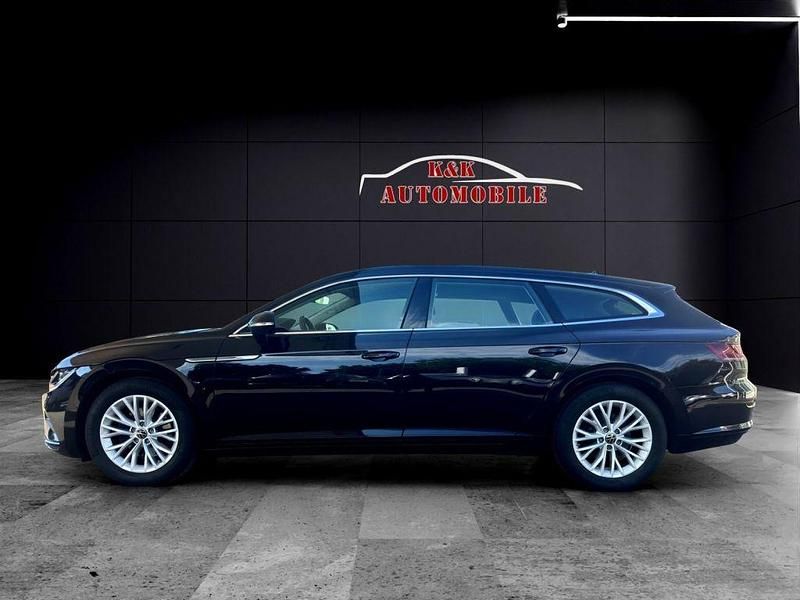 Gebraucht VW Arteon 150 PS (110 kW) 2022 Deep black perleffek (metallic) Kombi