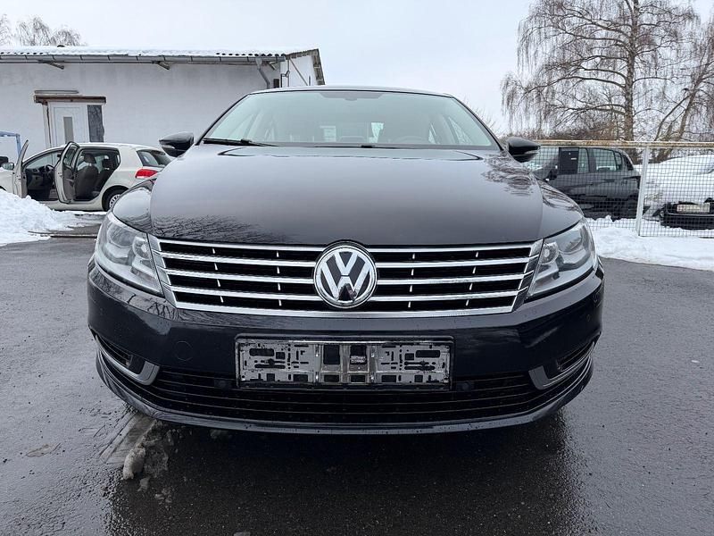 Second-hand VW CC Basis 140 CP (102 kW) 2013 Argintiu Berlinǎ