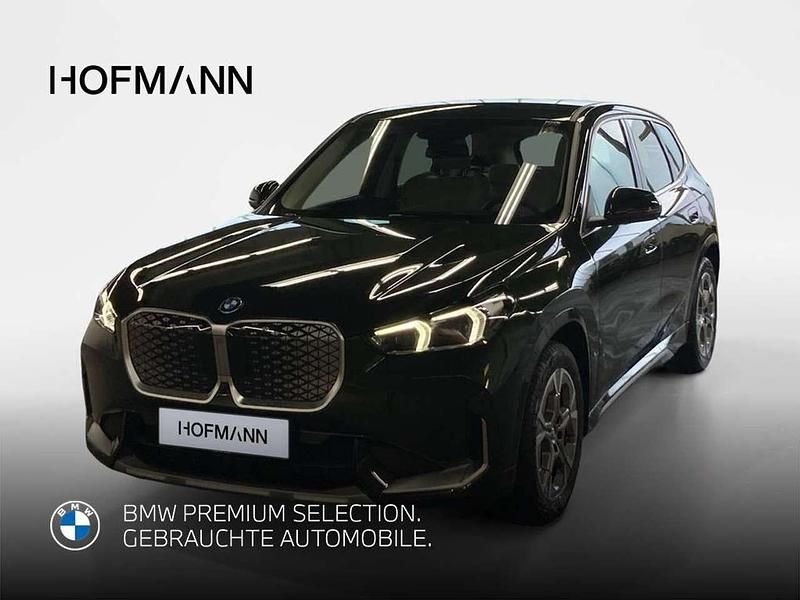 Gebraucht BMW iX1 xLine 225 kW (306 PS) 2025 Sanremo green metallic SUV