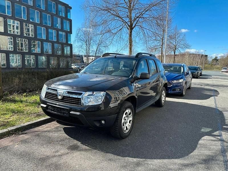 Braun Gebraucht 2011 Dacia Duster SUV | 4.500 € - Bild 1/4