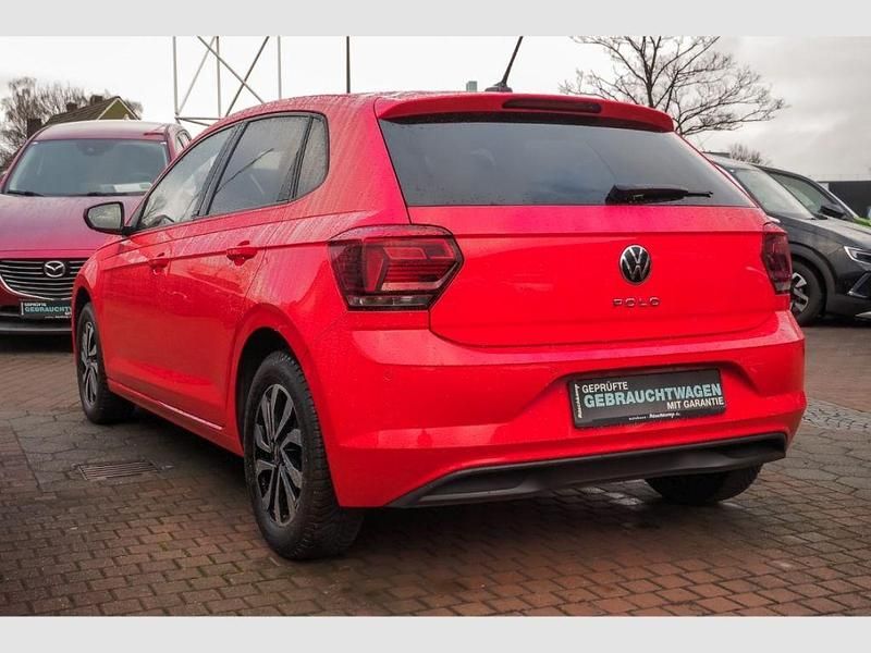 Gebraucht VW Polo Active 95 PS (69 kW) 2021 Rot Kleinwagen