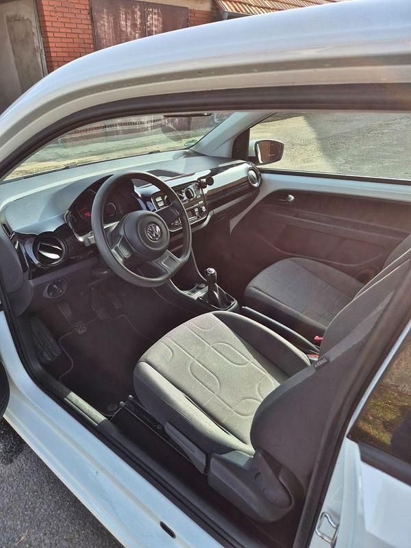 Gebraucht VW up! take up! 60 PS (44 kW) 2016 Schwarz Kleinwagen