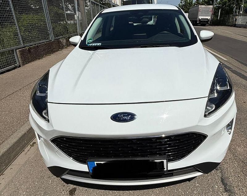 Gebraucht Ford Kuga Cool & Connect 120 PS (88 kW) 2020 Weiß SUV