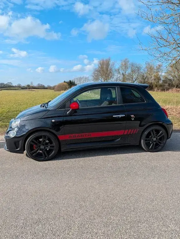 Gebraucht Abarth 595 145 PS (106 kW) 2018 Schwarz Kleinwagen