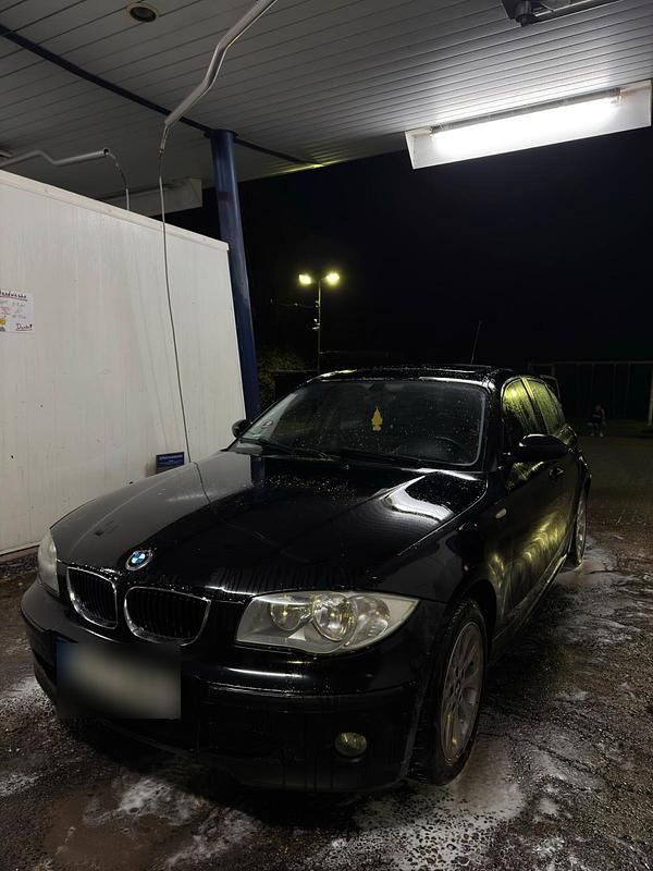 Schwarz Gebraucht 2005 BMW 116 Kleinwagen | 1.500 € (Superpreis) - Bild 1/4