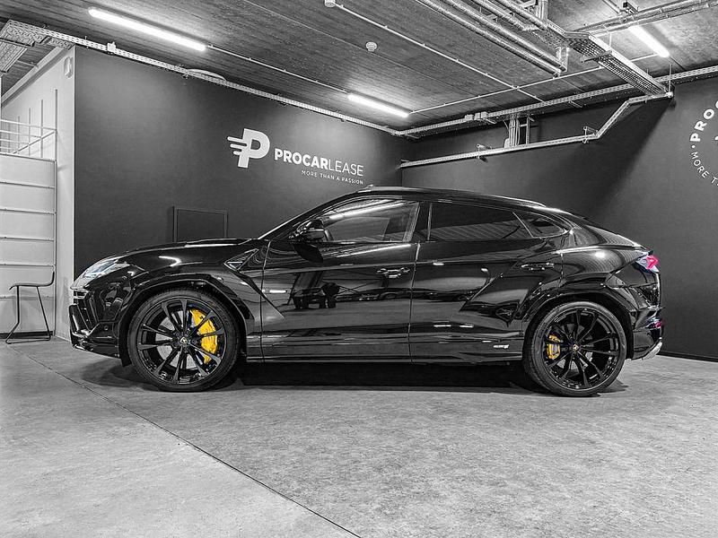 Gebraucht Lamborghini Urus 650 PS (478 kW) 2024 Schwarz SUV
