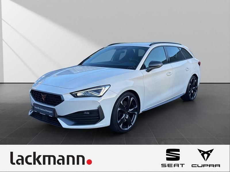 Weiss Gebraucht 2022 Cupra Leon Kombi | 28.790 € (Guter Preis) - Bild 1/4