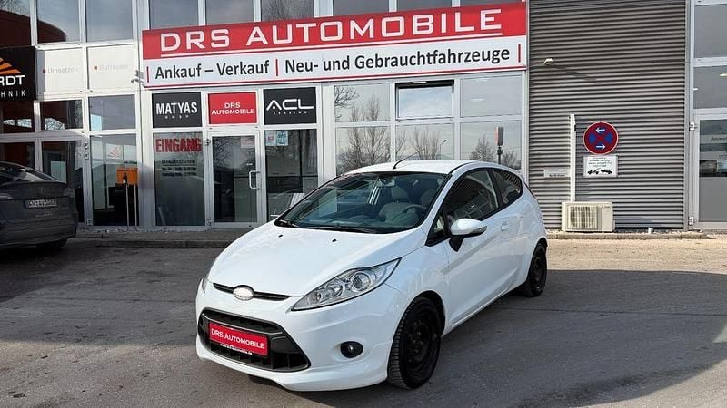 Weiß Gebraucht 2009 Ford Fiesta Sport Kleinwagen | 2.990 € (Guter Preis) - Bild 1/4
