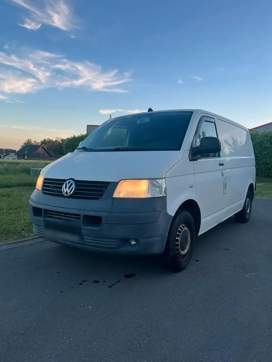 Gebraucht VW T5 131 PS (96 kW) 2009 Weiß Van