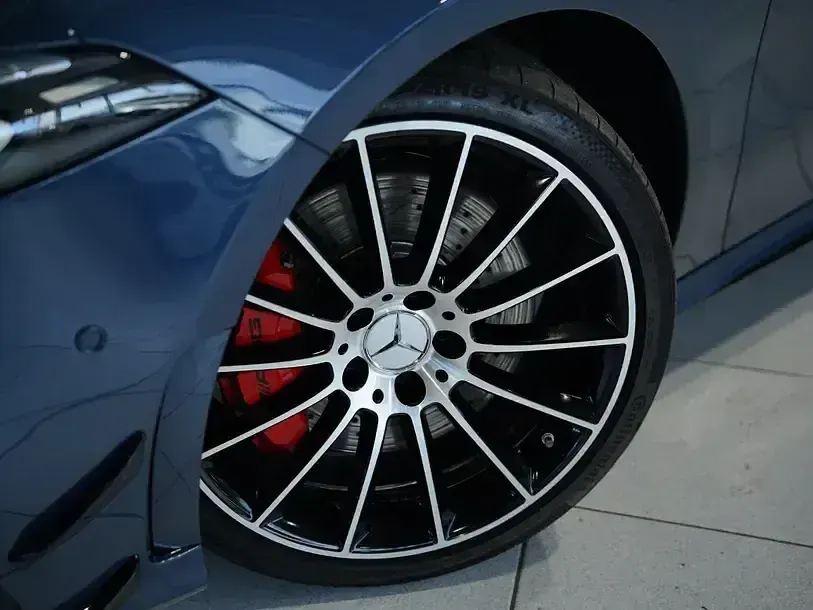 Gebraucht Mercedes A35 AMG AMG 306 PS (225 kW) 2022 Blau Limousine