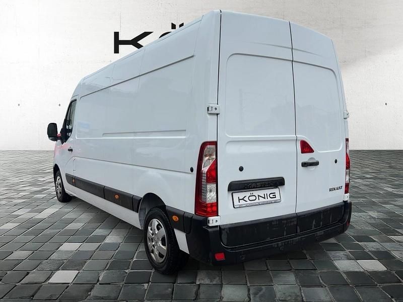 Gebraucht Renault Master Komfort 150 PS (110 kW) 2023 Weiß Van / Kleinbus